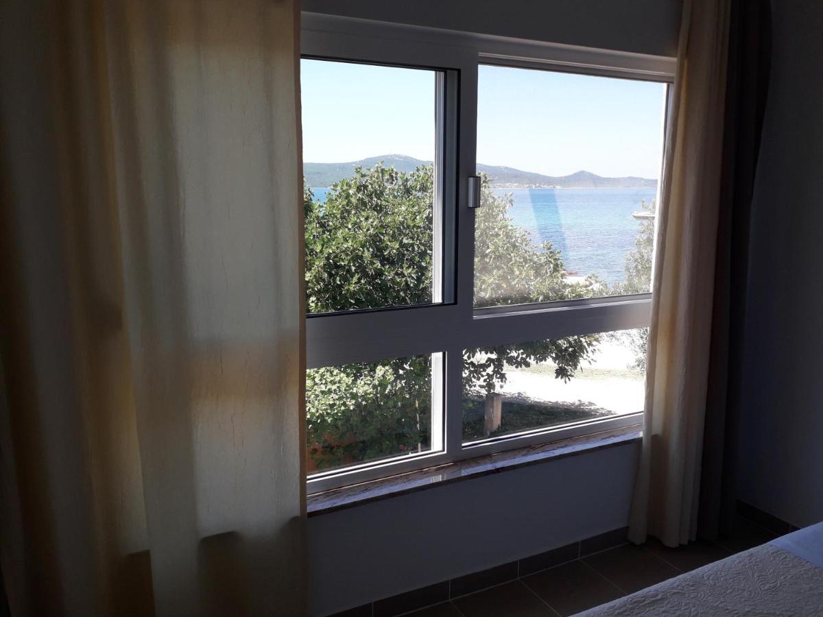 Crancina Apartment Sveti Filip i Jakov Ngoại thất bức ảnh