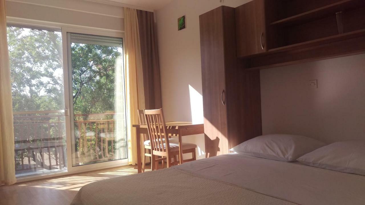 Crancina Apartment Sveti Filip i Jakov Ngoại thất bức ảnh
